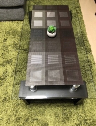 【ほぼ新品】ダークブラウン強化ガラステーブル