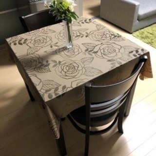 お値下げ中‼︎【美品】高級椅子 2人掛けダイニングセットの画像