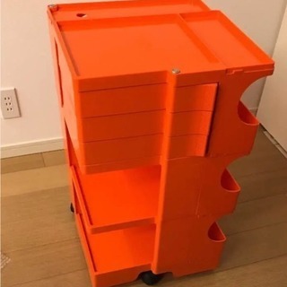 ボビーワゴン オレンジの画像