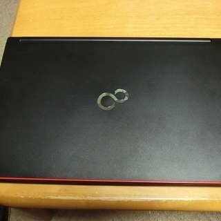 売ります　中古ノートパソコン富士通LIFEBOOK　A573/G