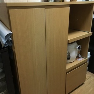 食器棚