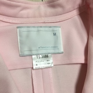 白衣 長袖半袖ズボンの画像