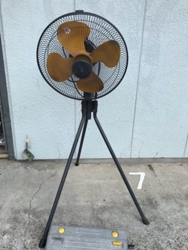 ☆業務用 扇風機☆首振り 風量3段階