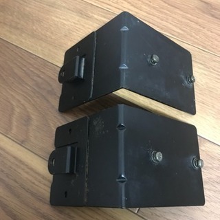 BOSE 101MM 取り付け金具