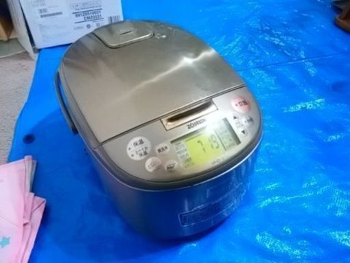 ▲▽象印極め炊きIH炊飯器　10号