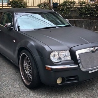 現在不動！！最終処分！クライスラー 300C 正規ディーラー車 右