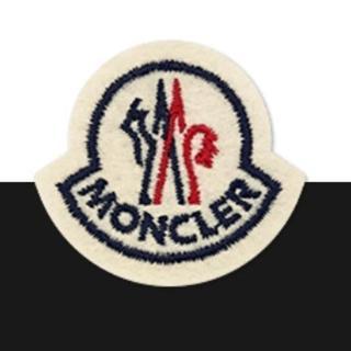 【MONCLERシーヌ】ダウンジャケットの画像
