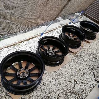 19インチ7.5J PCD100 インセット50 4本セットの画像