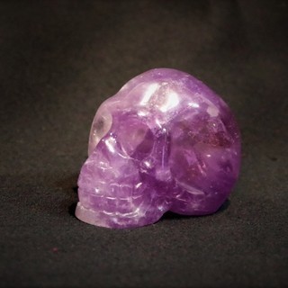 アメジストスカル　紫水晶のドクロ　頭蓋骨　140ｇ