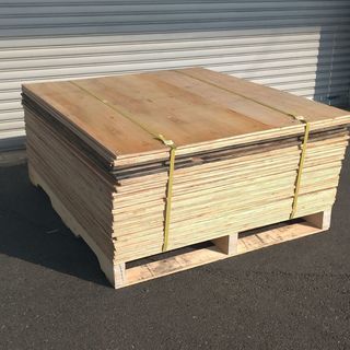 ベニヤ板お譲りします。102cm×122cm　約40枚ほどありま...