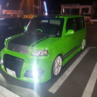 トヨタ　bB　　