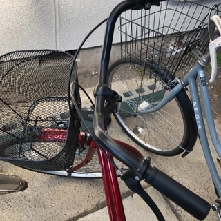 赤い自転車 サイクルベースあさひの画像