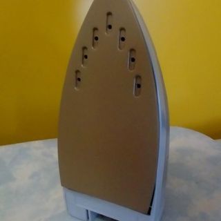 スチームアイロン・アイロン台セットの画像