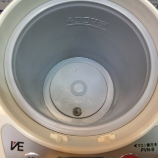 【販売終了しました。ありがとうございます。】TIGER　VE電気ポット　2.15L　PVN-B220　2011年製　中古品の画像