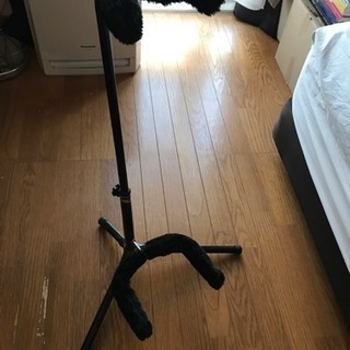 ギタースタンド