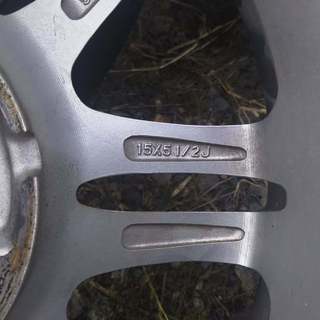 4本アルミセット　【値下げ】の画像