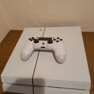 PS4　中古　500ＧＢ　白