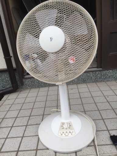 扇風機。