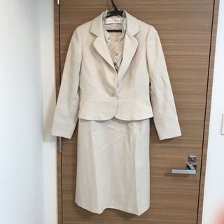 入学式に最適スーツの画像