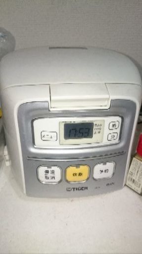 タイガー 3合炊き炊飯器