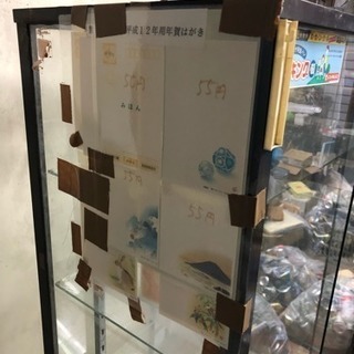 ガラス陳列棚 取りに来て頂ける方 先着順で現在調整中ですの画像