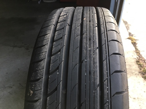 235/65R16 夏タイヤ　４本セット