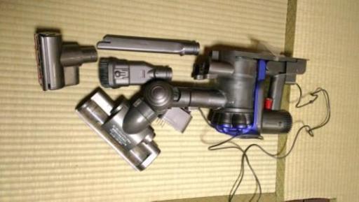 ダイソン　コードレス掃除機　DC35