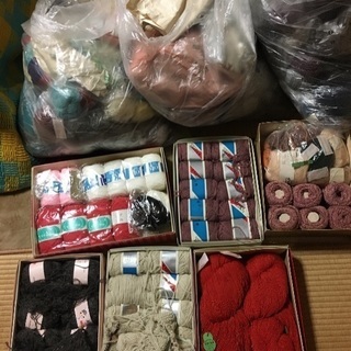 毛糸各種(新品、使いかけ)