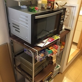 【3月29日まで】レンジ台 茶色 お譲りします。の画像