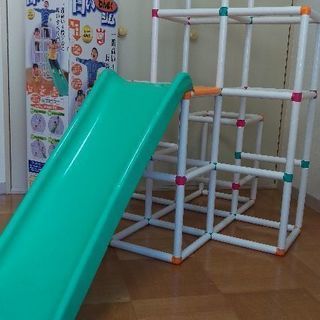 ジャングルジムの画像