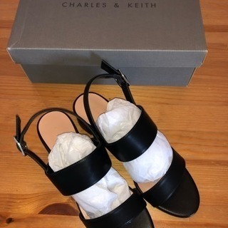 charles&keithのサンダル サイズ38(24.5cm)の画像