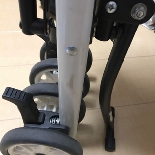 katoji  ベビーカー ブラックの画像