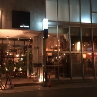 ホールスタッフの画像