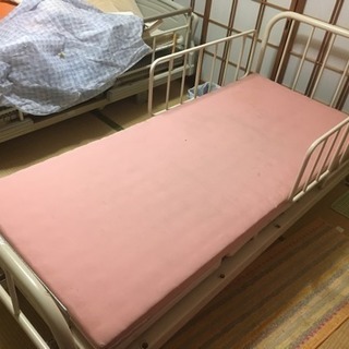 手動式ベッド