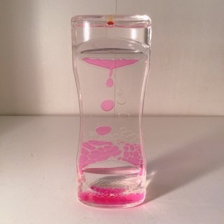 液体砂時計 オイルタイマー ピンクの画像