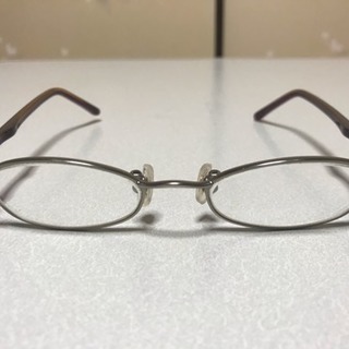 Ray BanとGOSHのメガネ2点セットの画像