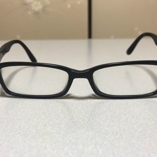 Ray BanとGOSHのメガネ2点セットの画像