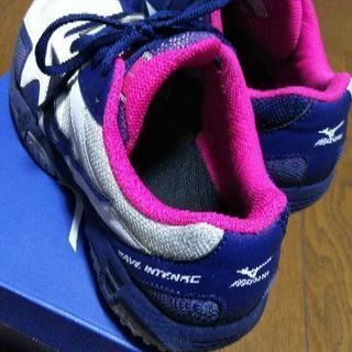 ［売約済］テニスシューズ ミズノ 26.5㎝の画像