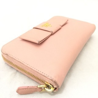 PRADA プラダ サフィアーノレザー ライトピンク ラウンドファスナー 長財布 ジッピーウォレットの画像