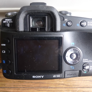 Sony α100 デジタル一眼レフカメラ 望遠&標準 ２種レンズ付き Sony α100 デジタル一眼レフカメラ 望遠&標準 2種レンズ付き Sony