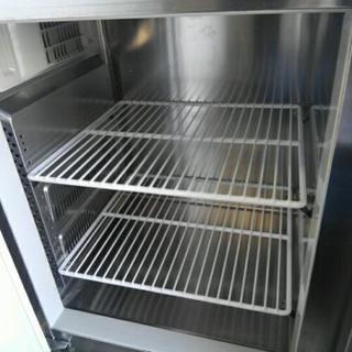 業務用冷凍冷蔵庫　ホシザキの画像