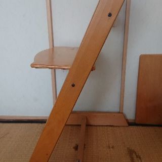 子供用の椅子