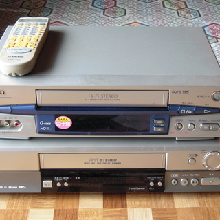 VHSビデオデッキ　お譲りします