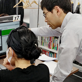 1時間600円～　日常英会話・TOEIC対策・基礎中学英語も　Ｗ...