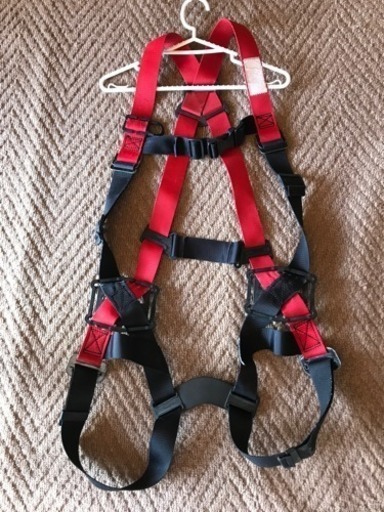 タイタン フルハーネス安全帯 Lサイズ 赤値下げしました