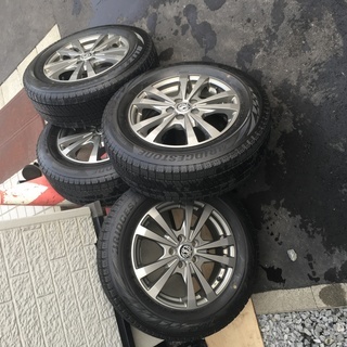 スタッドレス 17年製32~42週 BRIDGESTONE ブリザック vrx2 4本 195/65r15の画像