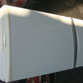 あげます　パナソニック　冷蔵庫　NR-B143J-W  2007年製　中古ですがまだまだ使えます　引取限定の画像