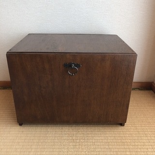 収納ボックス