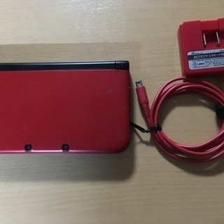 【値下げしました】ニンテンドー 3DS LL レッド 充電器付