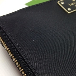 新品タグ付き ケイトスペード ナイロンレザー ラウンドジップ 長財布 訳ありの画像